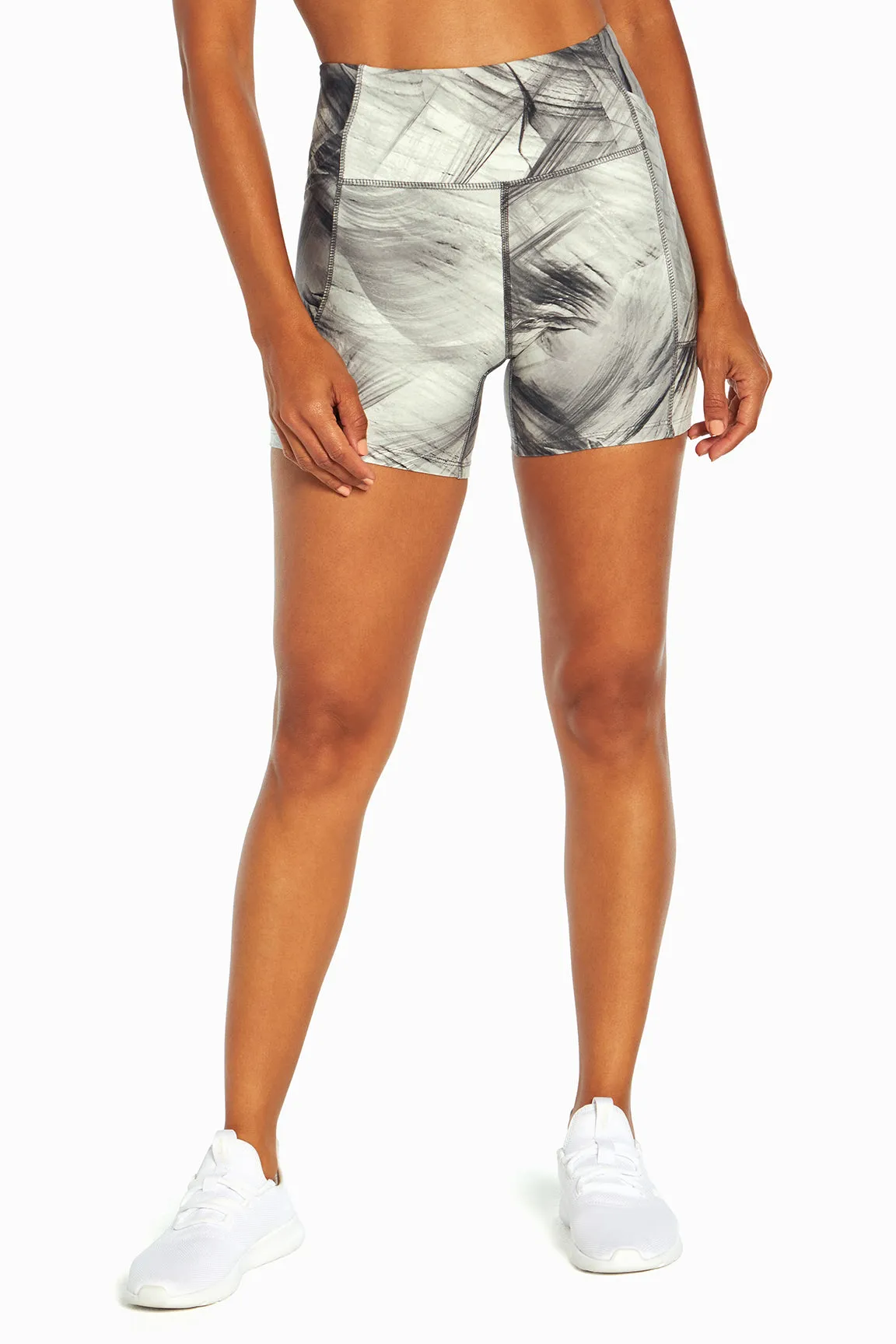 Emma Side Pocket Short