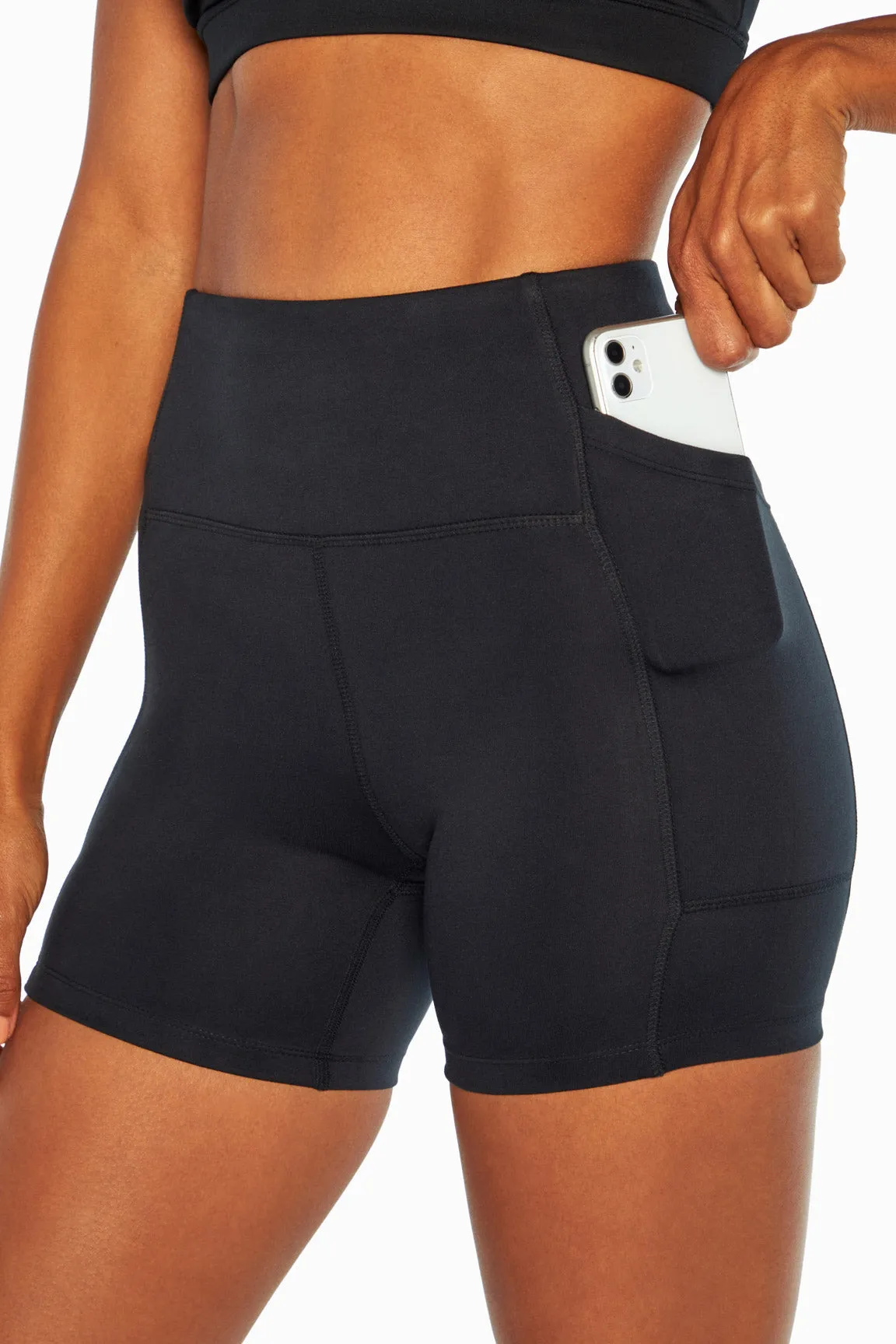 Emma Side Pocket Short