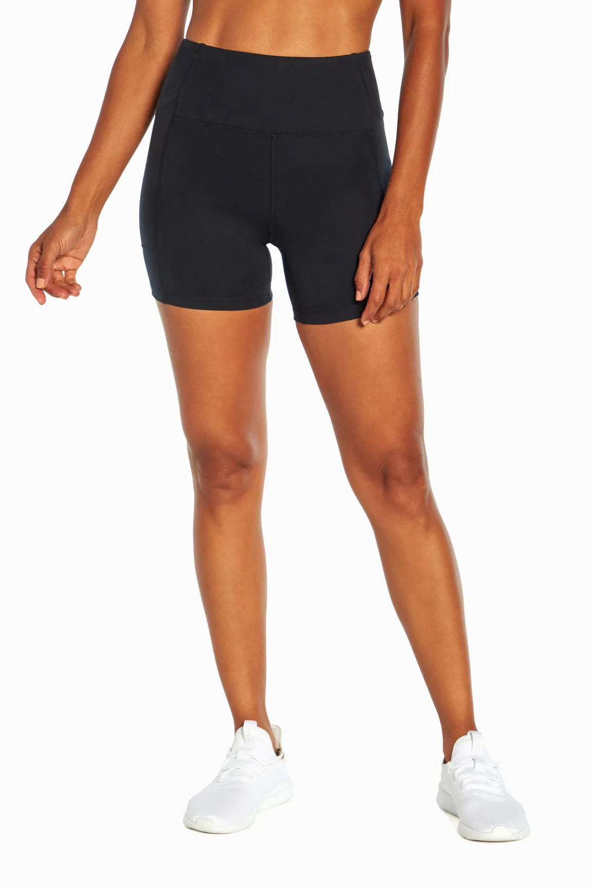 Emma Side Pocket Short